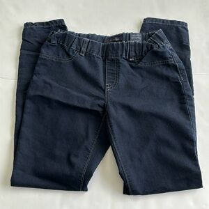 Tommy Hilfiger • Jeans w/ Elastic Waist